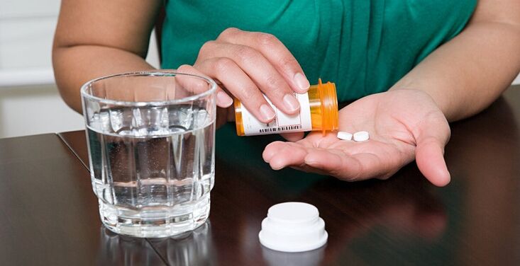 prendre des pilules pour soulager les douleurs lombaires